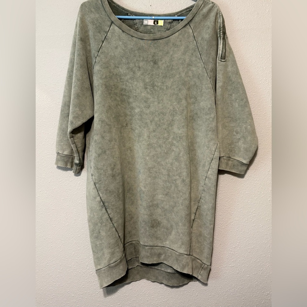 MSGM Gray/Green Sweatshirt With Gold Shoulder Zipper